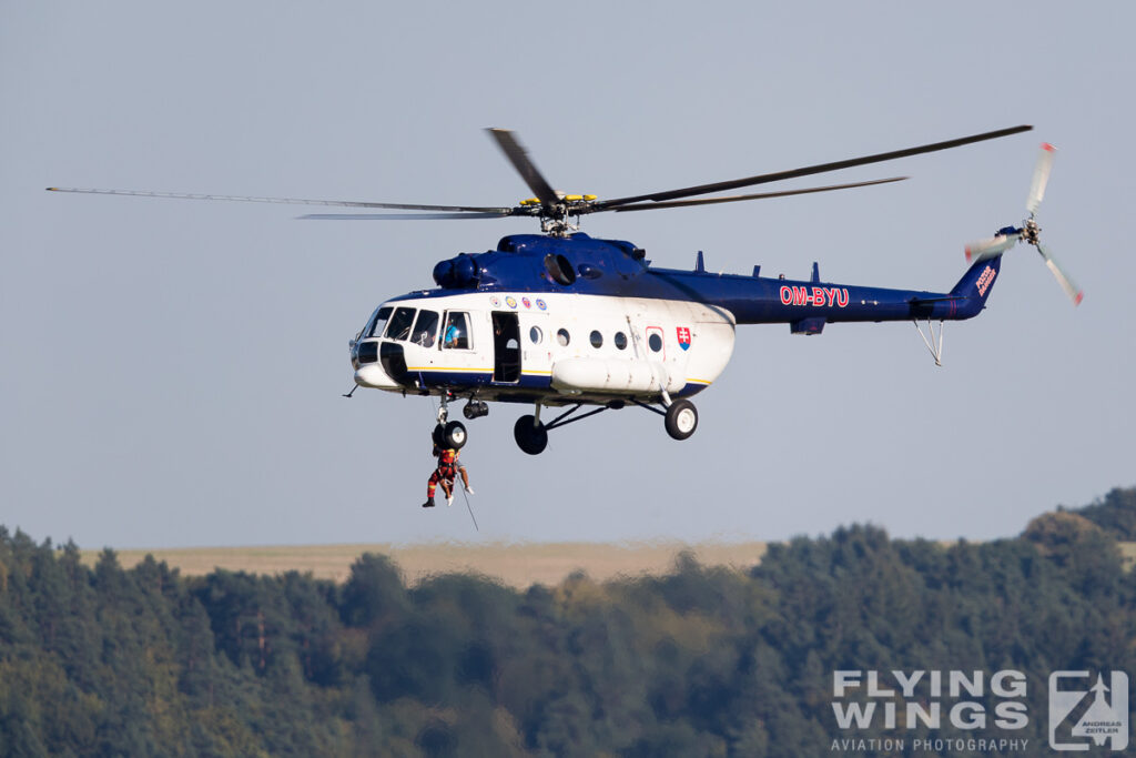 mi 17 siaf 2016  1215 zeitler 1024x683 - SIAF Airshow 2016 Sliac