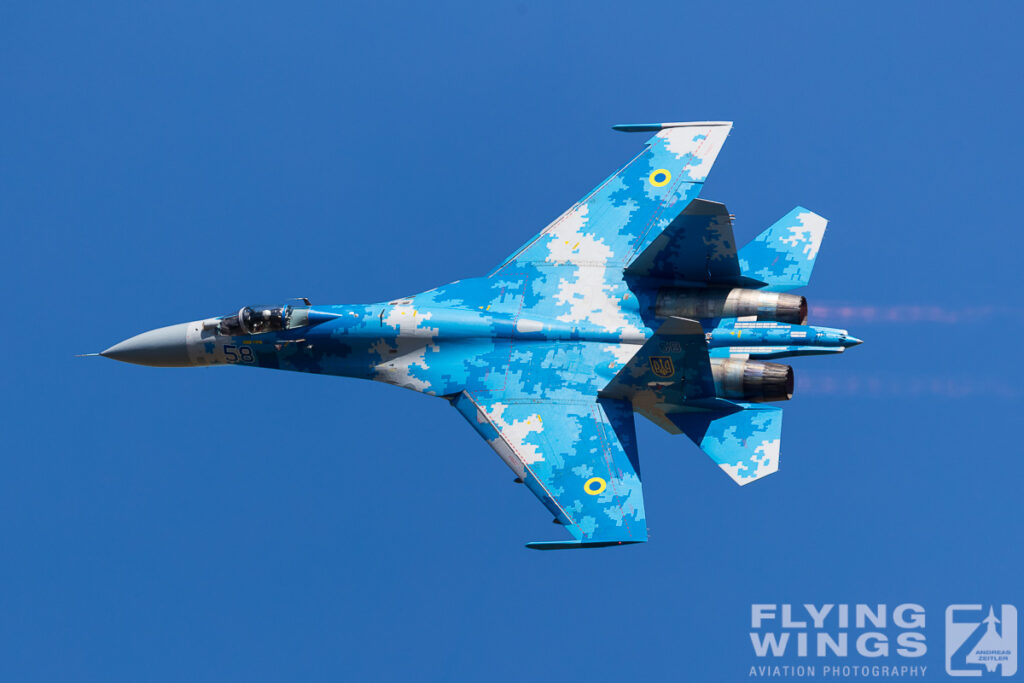 su 27 siaf 2016  8839 zeitler 1024x683 - SIAF Airshow 2016 Sliac