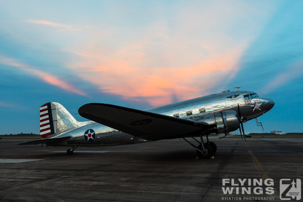 2017, DC-3, Dakota, Houston, airshow, rays, scenic, static display, sunset