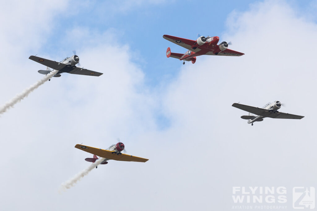 2017, C-45, Expeditor, Houston, Trainer, airshow, formation, warbird