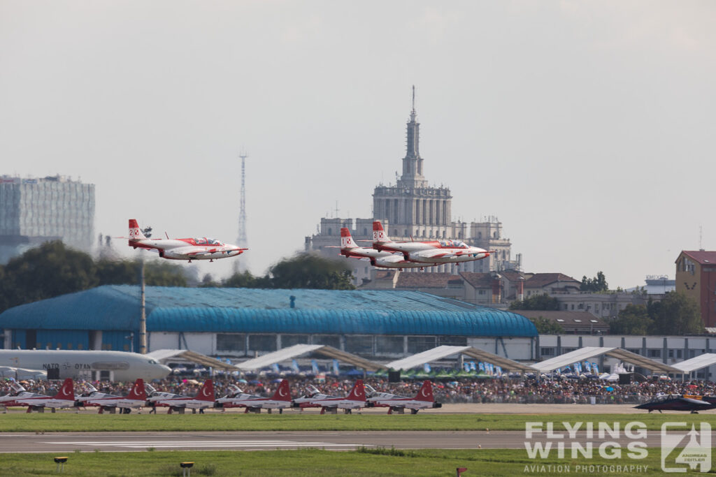 bias aerobatics 6412 zeitler 1024x683 - Bucharest International Air Show 2018 - BIAS