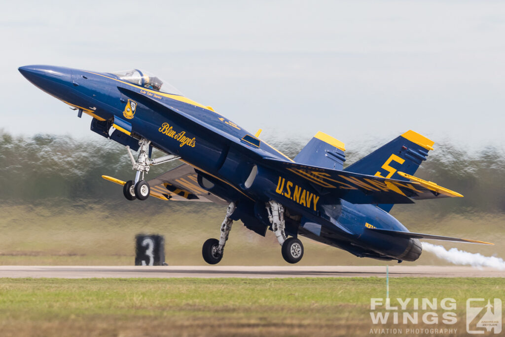 houston airshow blue angels 4119 zeitler 1024x683 - Wings over Houston 2018