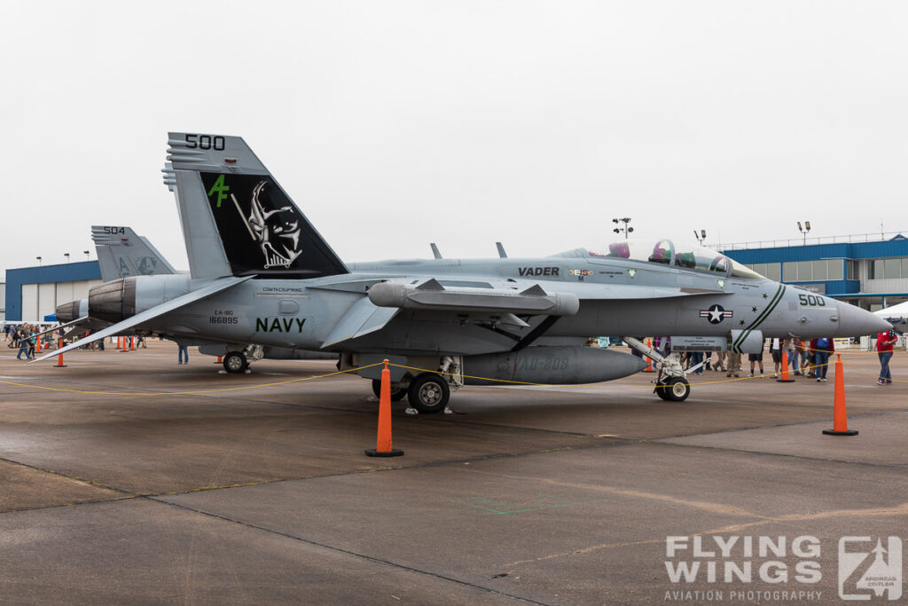 houston airshow static 1109 zeitler 1024x683 - Wings over Houston 2018