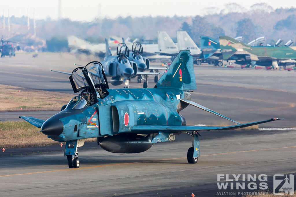 hyakuri airshow formation 4811 zeitler 1024x683 - Sayonara Samurai Phantoms