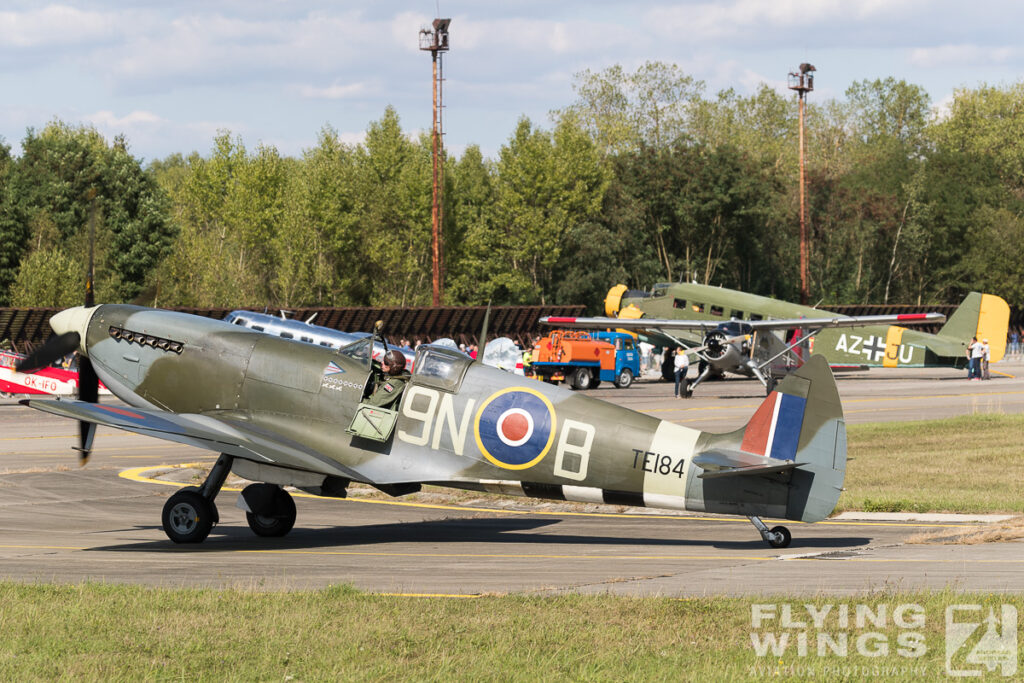 pilsen spitfire 0655 zeitler 1024x683 - Pilsen Air Show