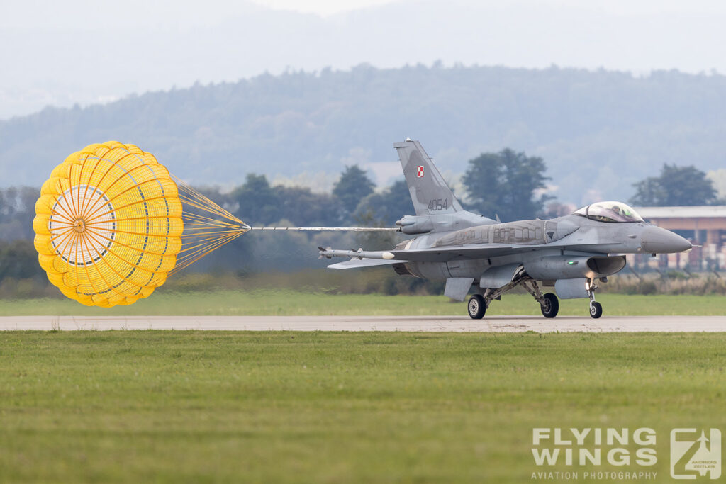 siaf f 16 poland 9280 zeitler 1024x683 - Slovak International Air Fest - SIAF 2018