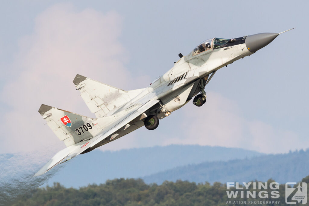 siaf mig 29 8610 zeitler 1024x683 - Slovak International Air Fest - SIAF 2018