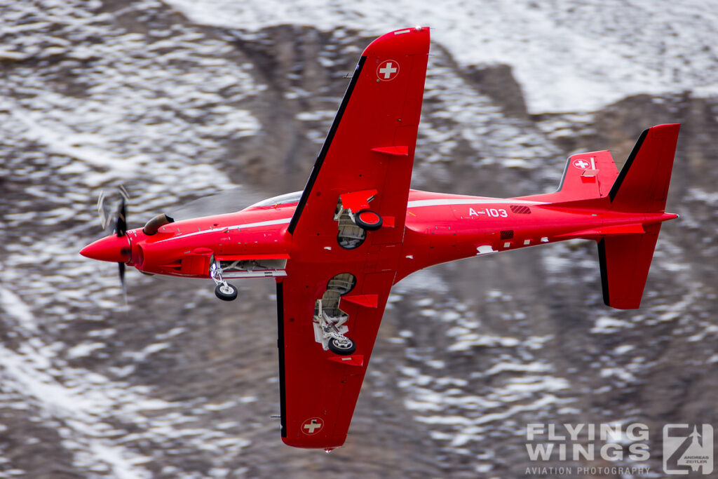 pc 21 7063 zeitler 1024x683 - Axalp Alpine Airshow 2021