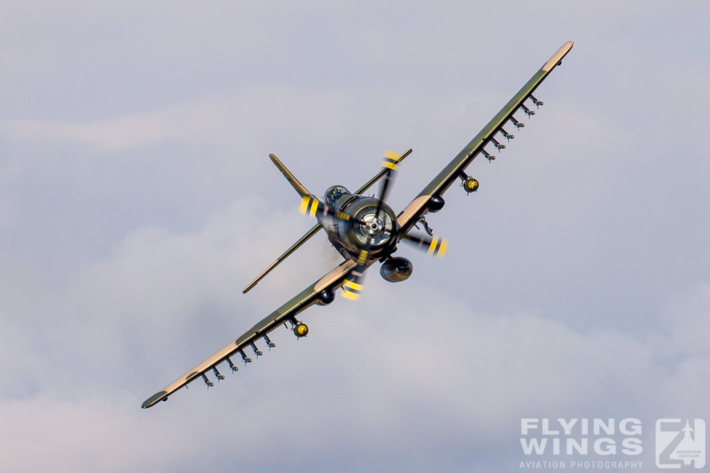 lafertealais 2021 skyraider 3217 zeitler 1024x683 - La Ferté-Alais 2021