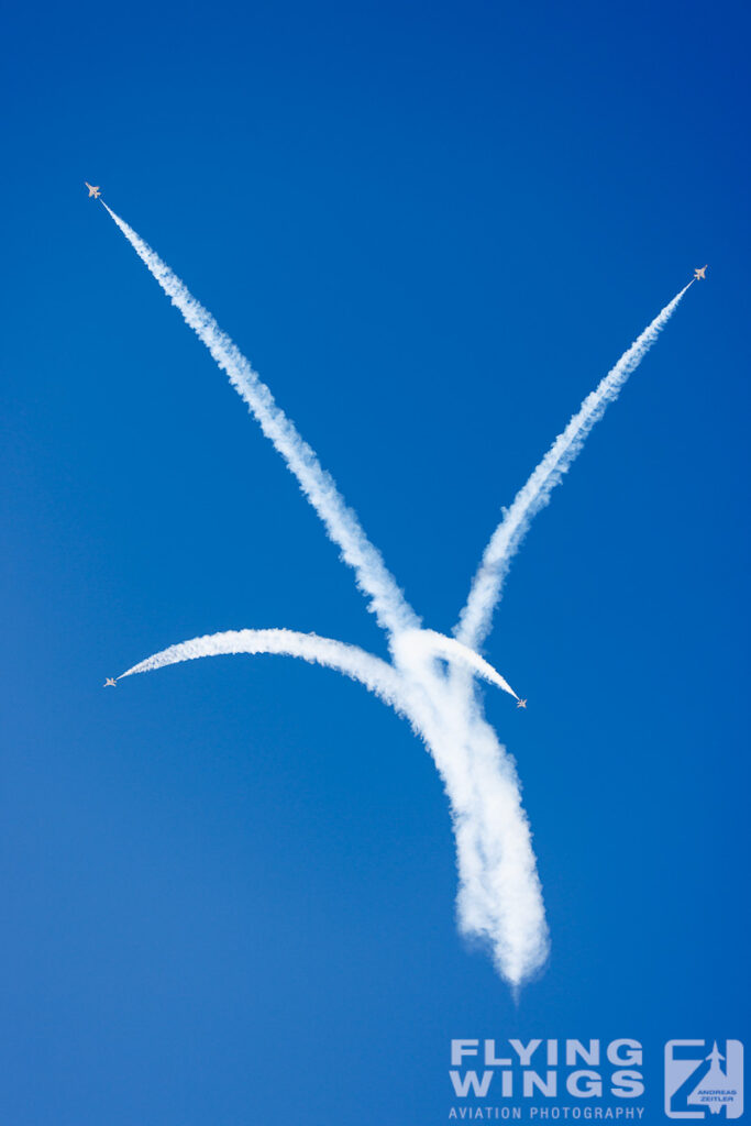 20221014 thunderbirds edwards  9885 zeitler 683x1024 - Edwards AFB Aerospace Valley Open House 2022