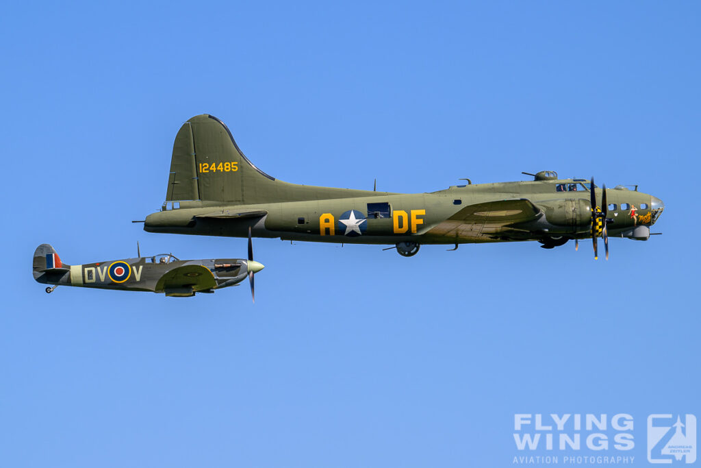 20230909 b 17 spitfire melun  5823 zeitler 1024x683 - A French Airshow &amp; Warbird spectacle - Melun Air Legend 2023