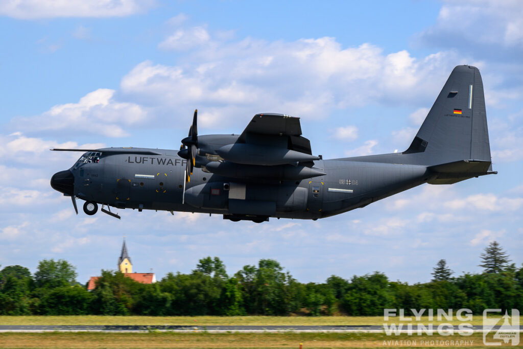 20250704 spottertag   0669 zeitler 1024x683 - Castle Tiger Roars at Neuburg: Spotter Hour 2025