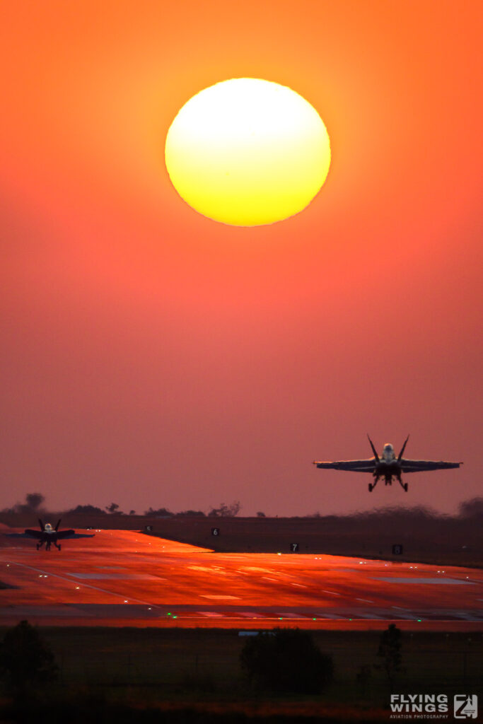 20260720 impressions   3776 zeitler 683x1024 - Sunset Paradise &ndash; Chasing Golden Light at Darwin