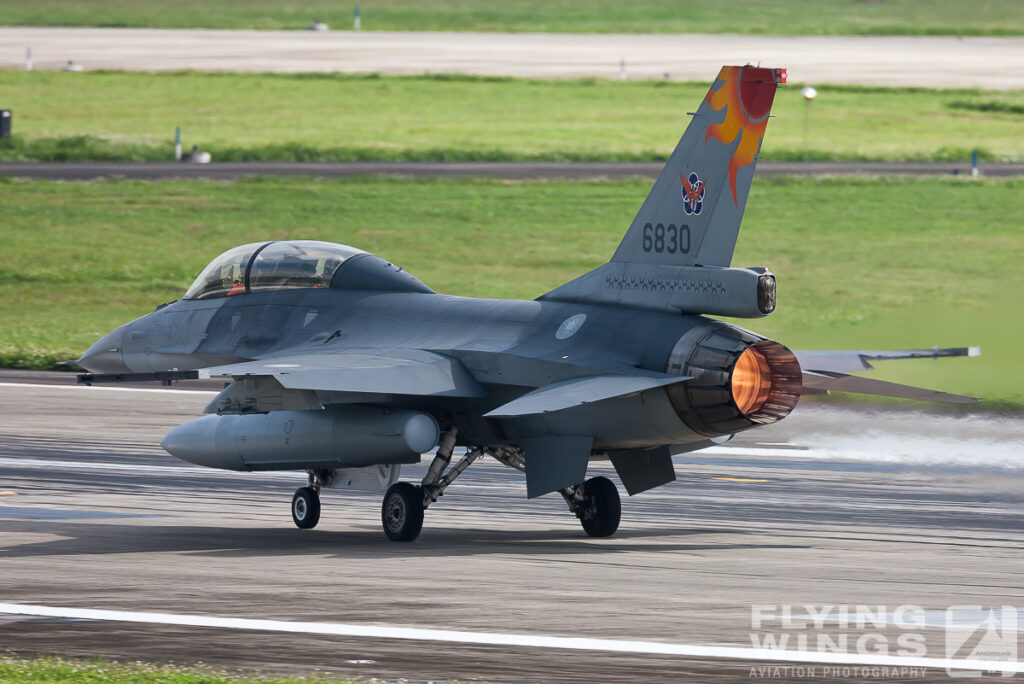 f 16   6441 zeitler 1024x684 - Taiwan Air Force