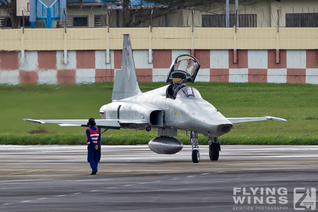 f 5   7027 zeitler 1024x683 - Taiwan Air Force