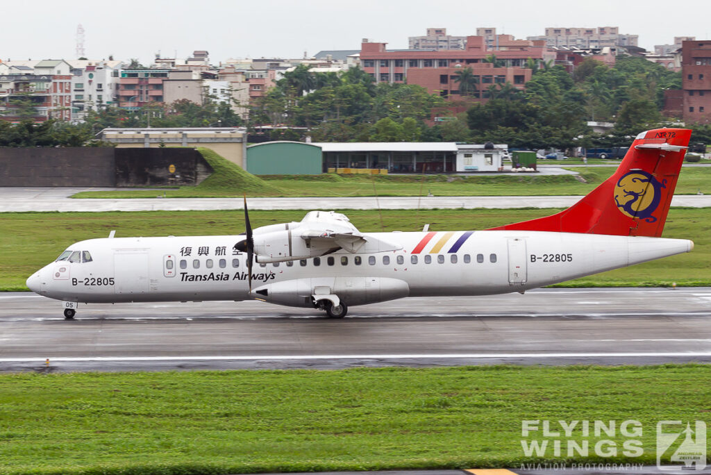 zivil   7022 zeitler 1024x684 - Taiwan Air Force