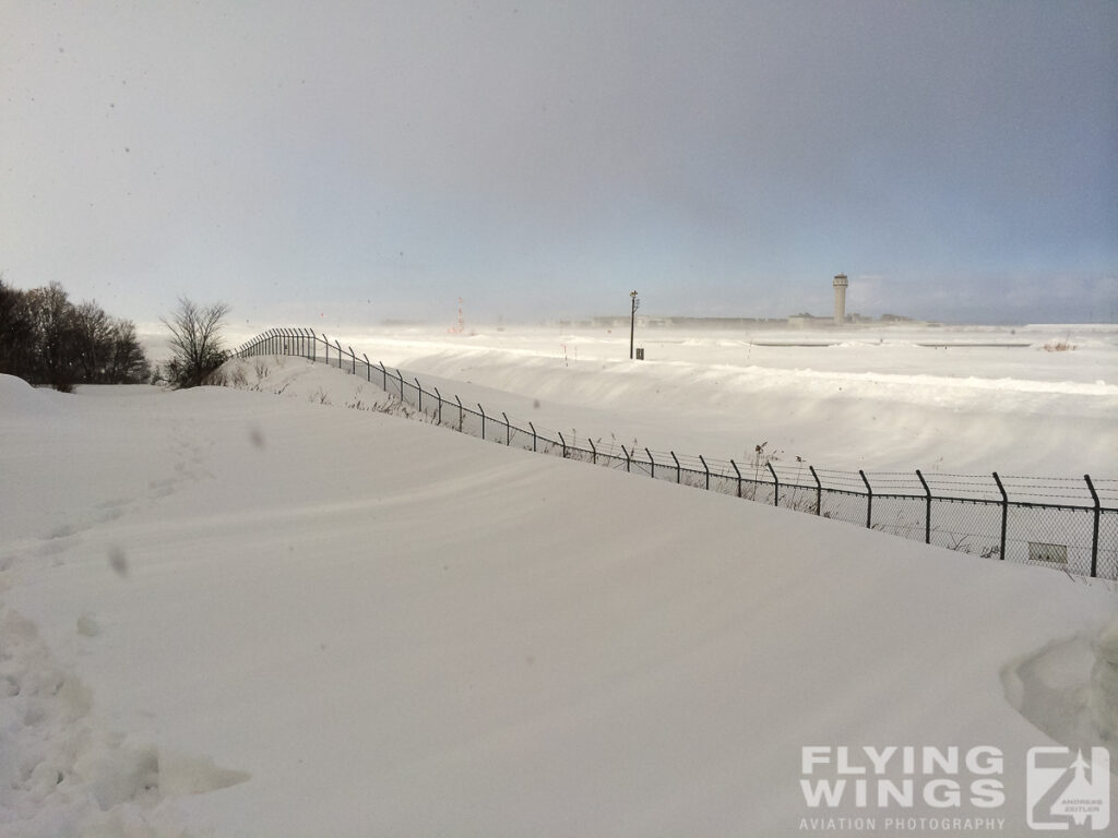 iphone   0460 zeitler 1024x768 - Winter Planespotting in Hokkaido