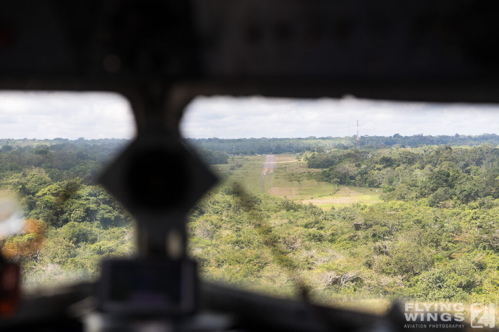 Colombia’s Jungle DC-3s: Flying to Mitú, Carurú and Barranco Minas 20170201 04 air col flug colombia dc 3 flying 3241 zeitler 1024x683 - Colombia’s Jungle DC-3s: Flying to Mitú, Carurú and Barranco Minas